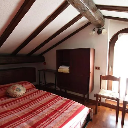 Captivating 4 -bed In Historic * Bellagio