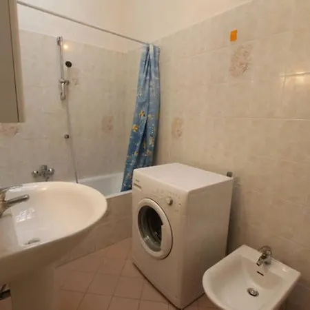 Captivating 4 -bed In Historic * Bellagio