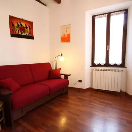 Captivating 4 -bed In Historic