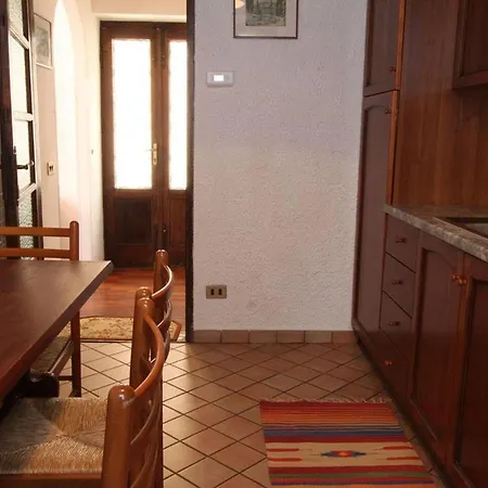 Captivating 4 -bed In Historic * Bellagio