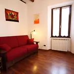 Captivating 4 -bed In Historic