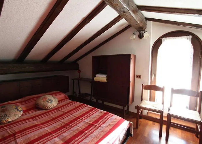 Captivating 4 -bed In Historic * Bellagio